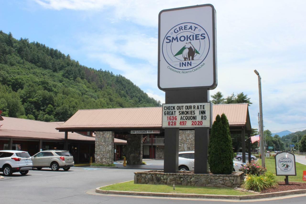 Great Smokies Inn - Cherokee Buitenkant foto